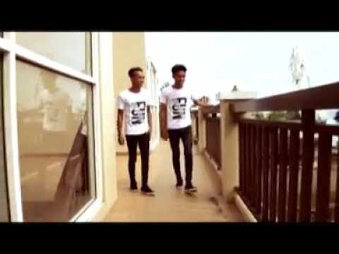 Satu Bulan Satu Juta ( Kost-kosan) - Album Pop Manado Dua Basudara Vanny & Vallen V2