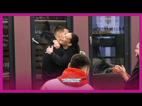 Loja "Princi dhe princesha", Andi me vetëm një fjalë bën që Gresa ta zgjedh atë - Big Brother VIP