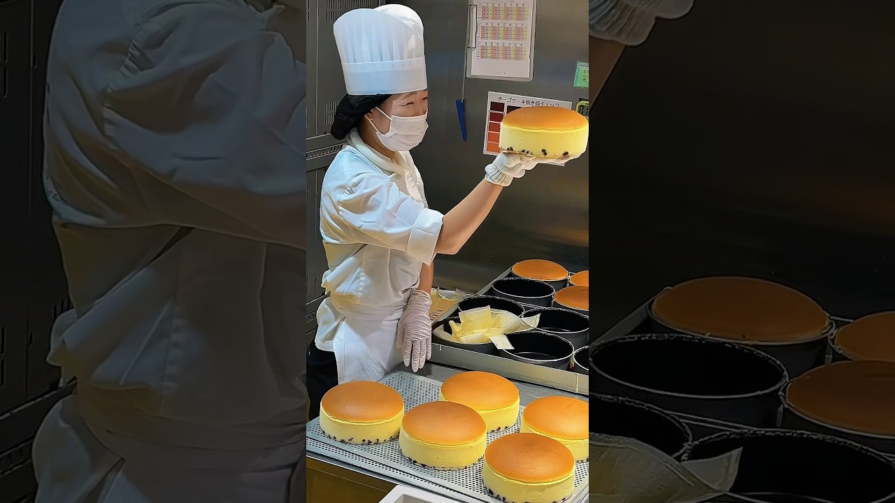 大阪名物！りくろーおじさんのチーズケーキ #japanesefood