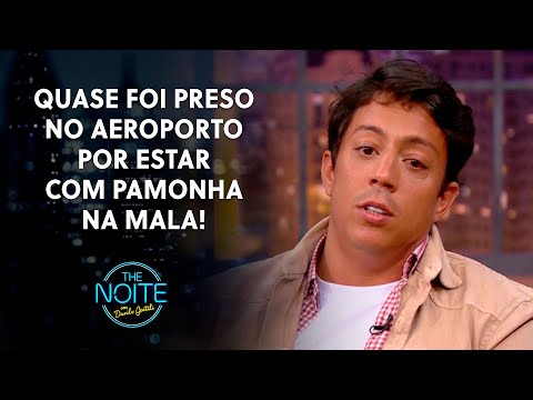 Comediante Renato Albani foi encurralado pela polícia no aeroporto | The Noite (21/03/22)
