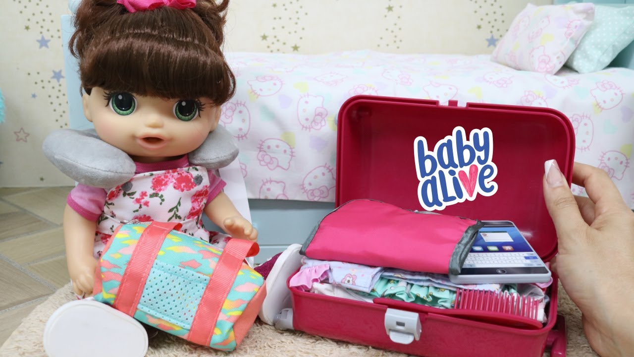 BABY ALIVE NICOLE ARRUMANDO A MALA PRA PASSAR O FIM DE SEMANA NA CASA DA TITIA