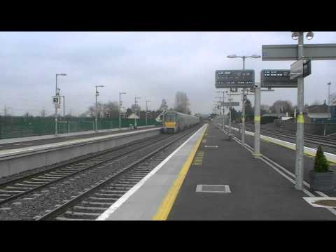 Irish Rail 22000 DMU 22036 passes Hazelhatch