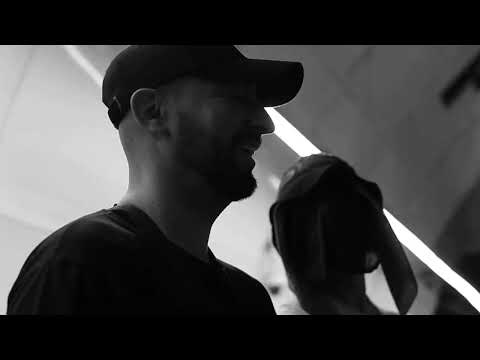 Charly Humos & Phil Daverbo (Humo Negro) - El Viaje (Video Album)