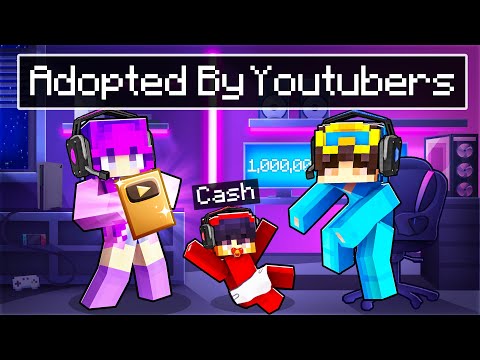 Adopted by a YOUTUBER FAMILY in Minecraft!