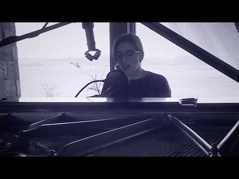 CADA DIA GRIS - Lucia Boffo