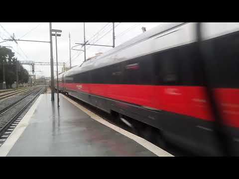 strombazzata e transito ETR 500 FR 9808 sulla giuntura!