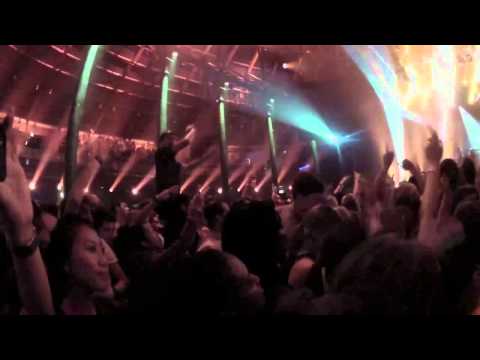 Snoop Dogg vs. David Guetta - Sweat (David Guetta & Afrojack Dub Mix) iTunes Festival 2012