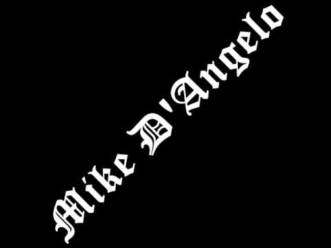 Mike D'Angelo - Bagved Det Ydre