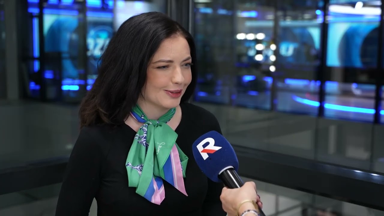 Spirala zadłużenia | W todze i w kapciach