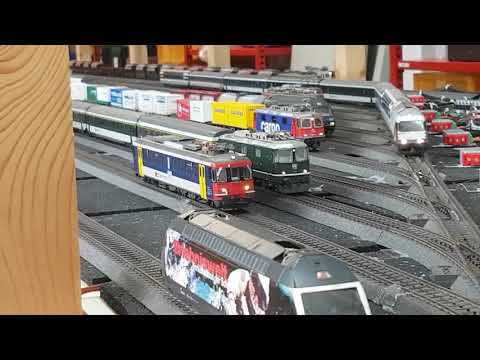 Die MP1 Weichenantriebe im neuen Schattebahnhof wird zusammen mit TrainController getestet.