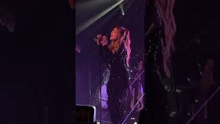 Sabrina Carpenter Diamonds Are Forever Live In Philly
