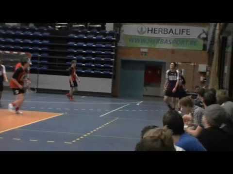 FC Punani VS SV Roac zaal 1  (1e helft)