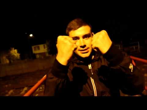 Majak - Pewny Siebie ft. Tomo (Official Video)