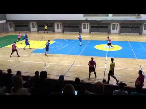 FC MALIBU MLADÁ BOLESLAV-HERD HRADIŠTĚ 06.11.2015   3:6