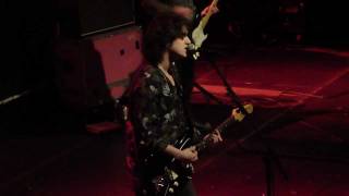 Tribes - Sappho (live) - Ancienne Belgique, Brussels, 7 November 2011