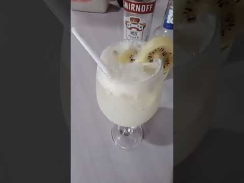 DRINKS 🍸 ICE 51🍸🍗😋