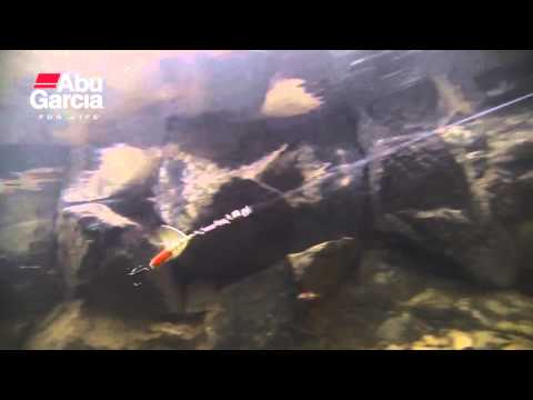 Abu Garcia Fast Attack swimming action
