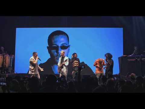 3030 - Foda Que Ela É Linda part. Tifli Camcam (DVD TROPICALIA)