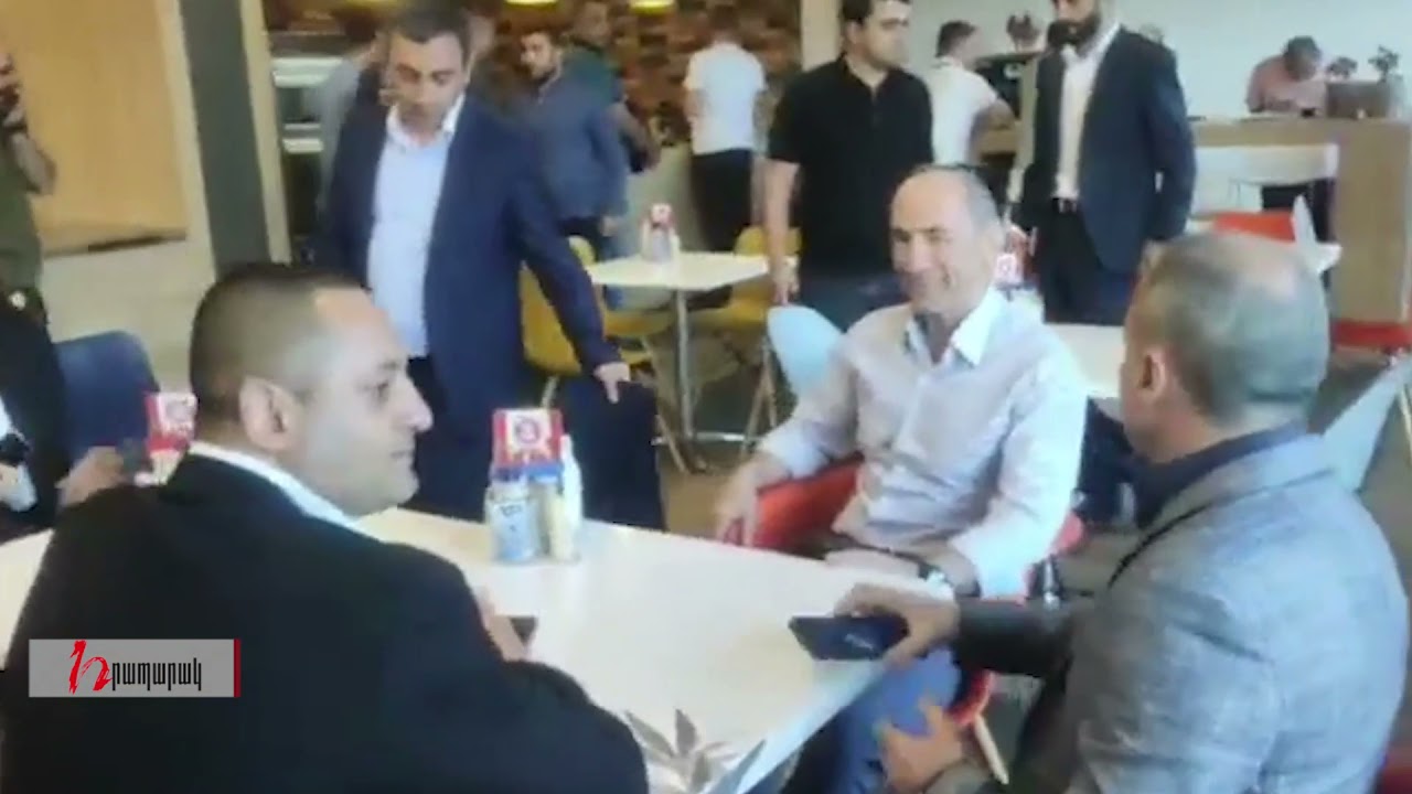 Քոչարյանը սրճում է ֆուդկորտում