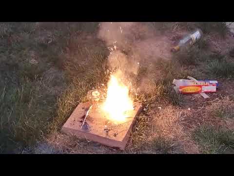 download lagu mp3 mp4 20 Sparklers, download lagu 20 Sparklers gratis, unduh video klip 20 Sparklers