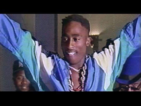 Tupac Digital Underground Days : Background Dancer