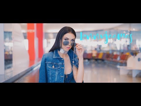 Laura Põldvere - Lennujaamas (Lyric Video / laulusõnadega)