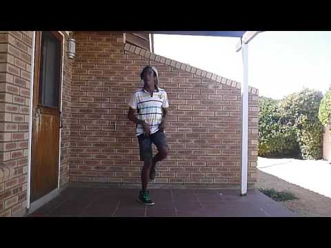 RANDOM FOOTWORK DANCE ROUTINE
