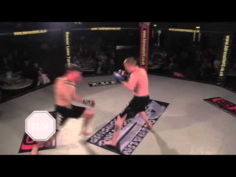 Ollie Mathis vs Mali Richardson at Adrenalin FC