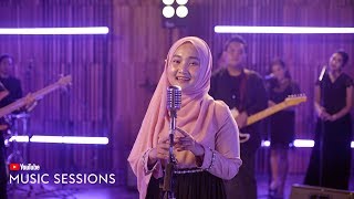 Download lagu Fatin – Dia Dia Dia (YouTube Music Sessions) mp3