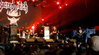 Sacred Reich - War Pigs (Black Sabbath song)