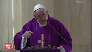 Il Papa a Santa Marta: chiediamo la grazia di piangere con chi piange