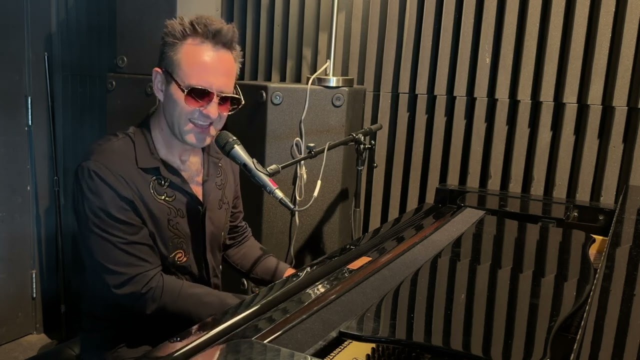 Promotional video thumbnail 1 for Sergey Kurmaev Pianist & Vocalist