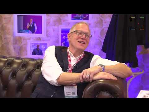 Meet the speaker with Big Ian