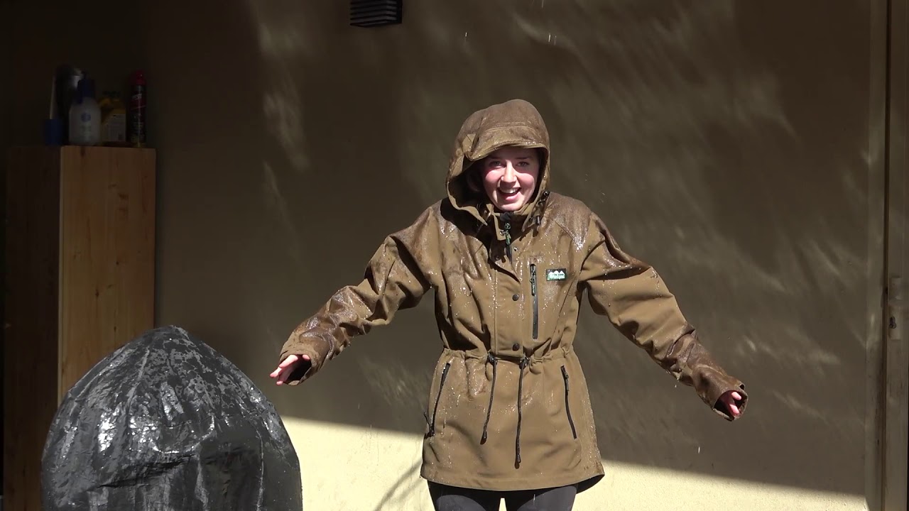 Ridgeline Monsoon Jacket Review (water test)