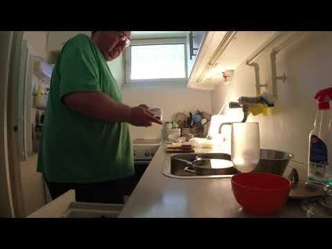 MongoTV_7003 - Min Frokost - MØLLEBOLLER Med TYSK LEBERKASE PATE - OST og SPANSK SKINKE