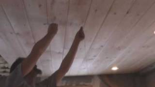 preview picture of video 'White pine v-groove ceiling going up!'