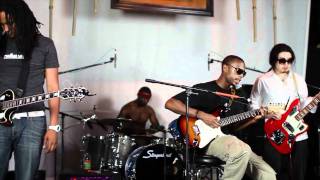 Kitchen Sessions: B.O.B &quot;Letters to Vietnam&quot;