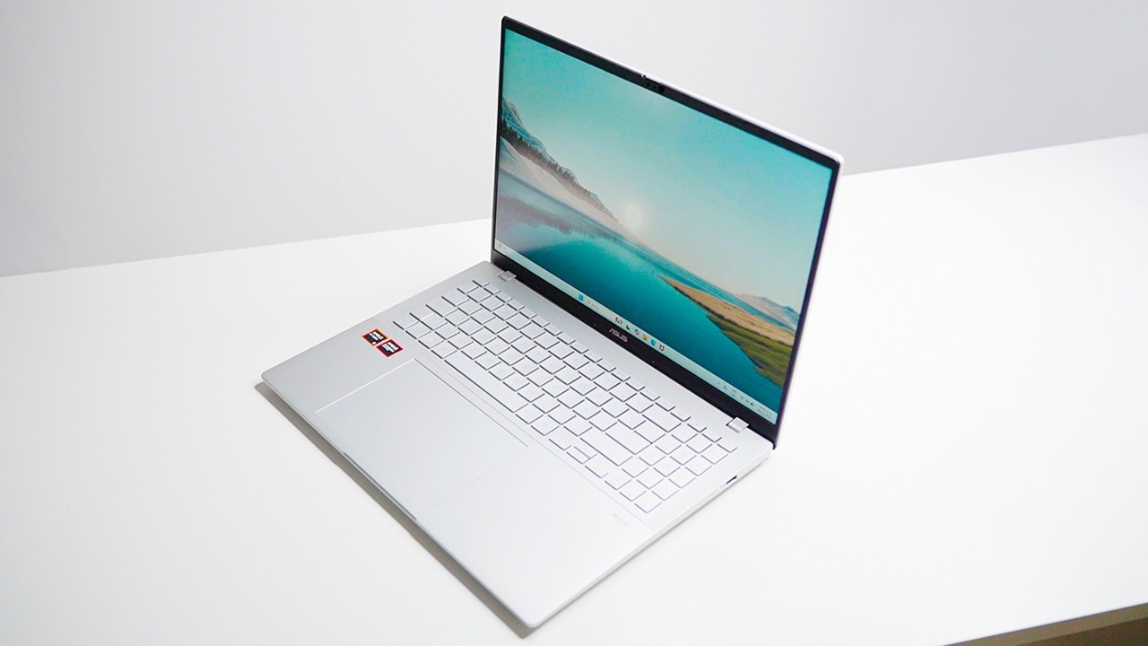 La Mejor Laptop Todoterreno Económica? - ASUS VIVOBOOK S16