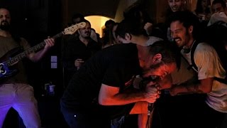 Insect radio - Revenge of the Zombie (Six Feet Under) LIVE in Athens Blade House 4