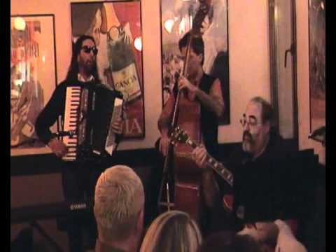 Autumn Leaves - Max Turone; Max Calanca; Max Tagliata