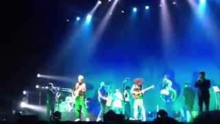 DAVID BYRNE &amp; ST. VINCENT - &quot;Lazarus&quot; live 10/15/12