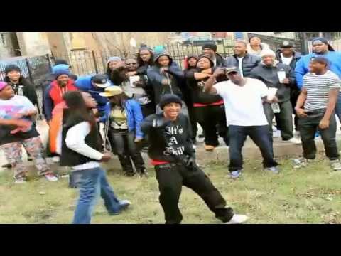 YOUNG TRAP... IT'S A DRILL DIRECTED BY @SKMPRODUCTIONS