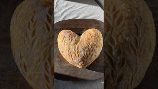 Download lagu Heart shaped sourdough tutorial ✨💗🥖  #sourdough  #bread  #valentinesday  #sourdoughbread  #recipe mp3