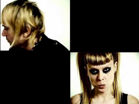 I Lost My Head - The Pamela Tiffins