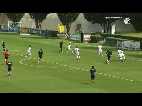 Sebastiano Esposito inspired by Diego Milito 😉