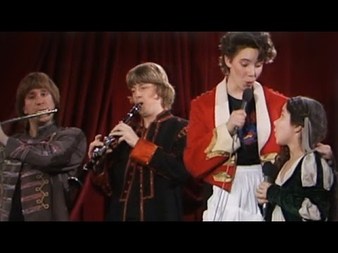 ♬ (Musik) Låt drömmarna leva (sov, somna in) Toffelhjältarna