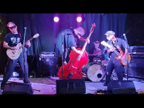 ASSKICKERS ENMASCARADOS   2024