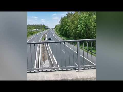 Renault Megane RS Flyby sound on the Autobahn