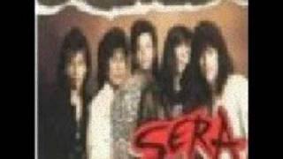 Download lagu SERA - Aku Pemuisi Rindu mp3