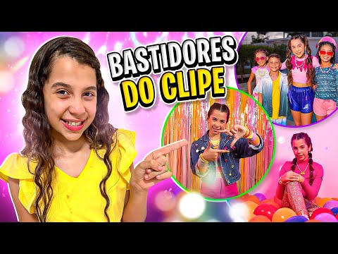 SARAH REAGE AS FOTOS DOS BASTIDORES DO CLIPE PASSINHO DO IOIÔ